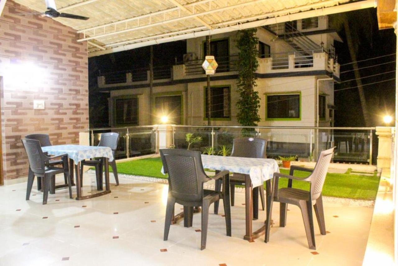Shree Cottage 阿里巴格 外观 照片